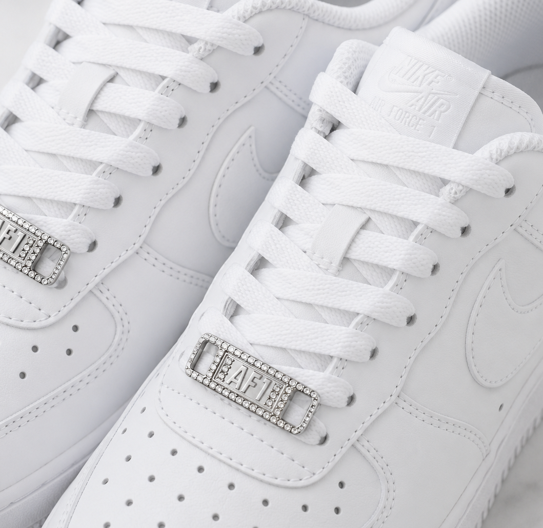 Zaczepki do Nike AF1 w kolorze złota i srebra