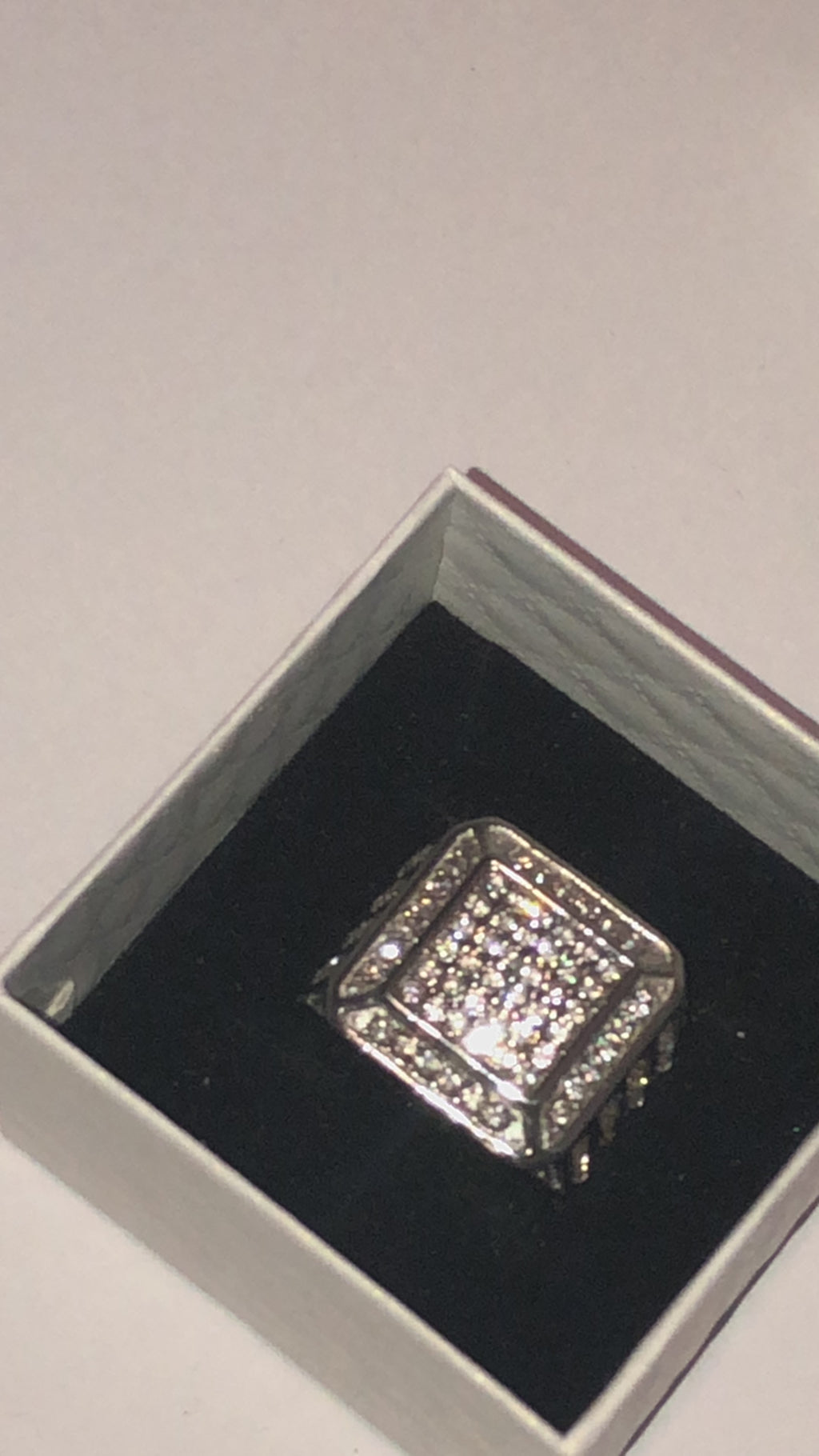 Sygnet z Diamentem i Białym Złotem 18K – Stal 316